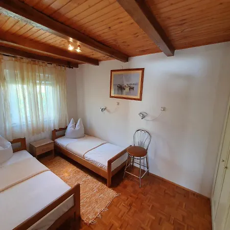 Apartment Lu Vir